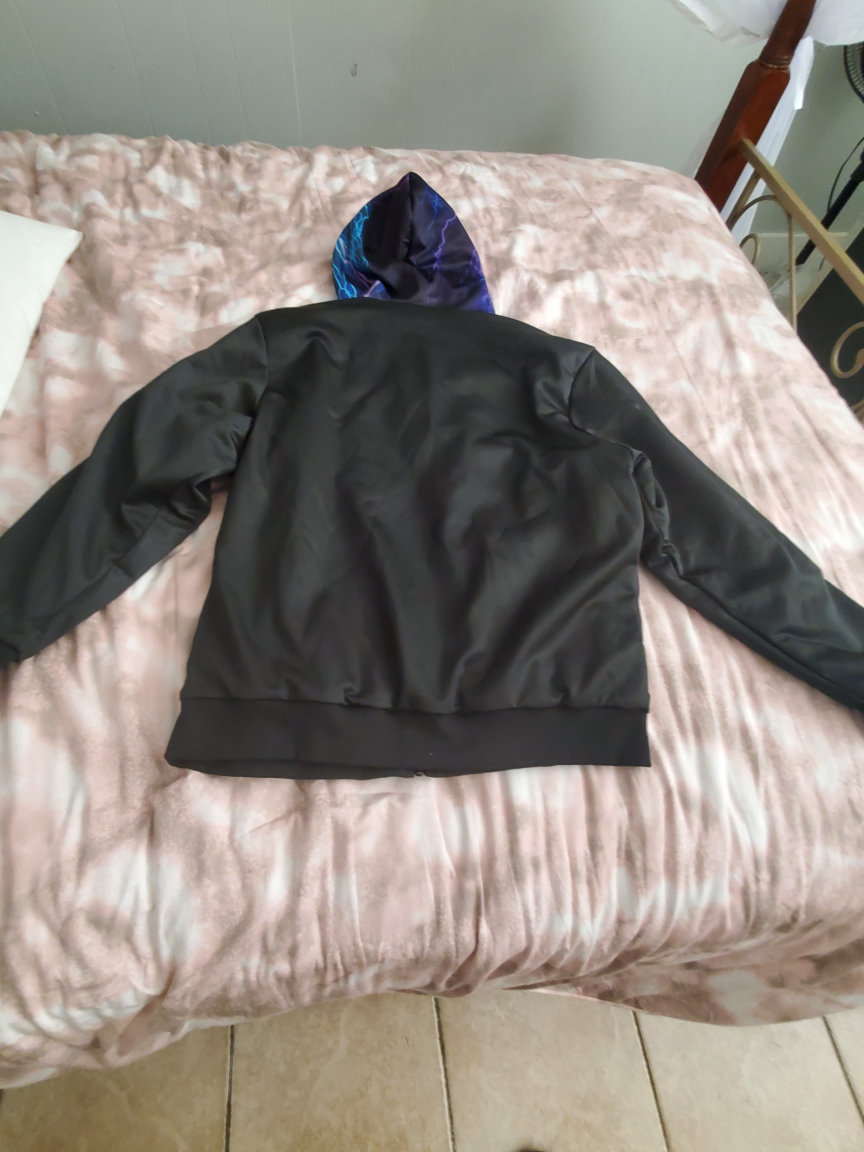 "Brand New" With Tags Large Zip up Jacket image indicator(5)