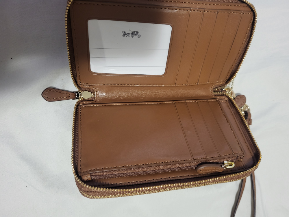 [Never Used] Coach Wallet - photo 2