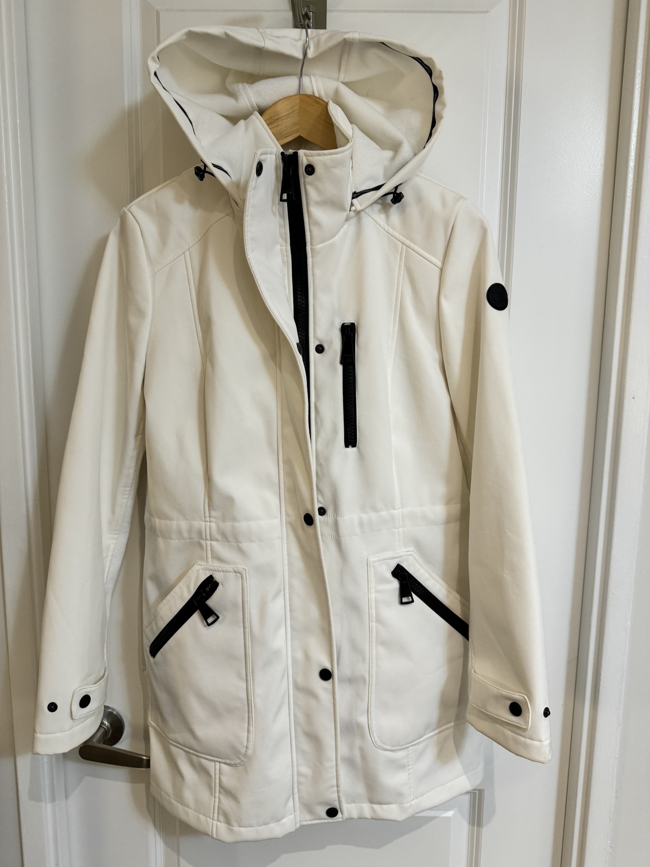 White Jacket （Calvin Klein）