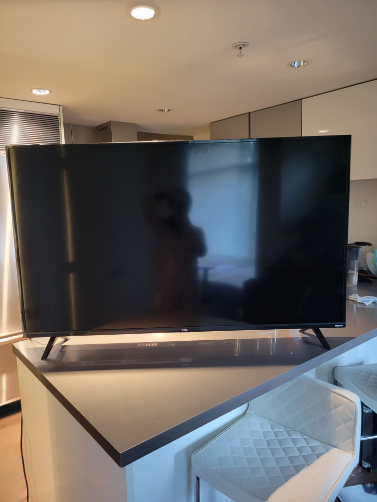 55" TCL Roku TV