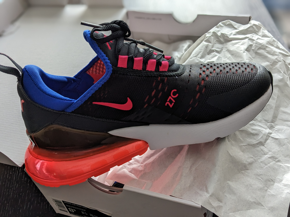 Nike Air Max 270 - size 8.5 WMN - Brand New - photo 4