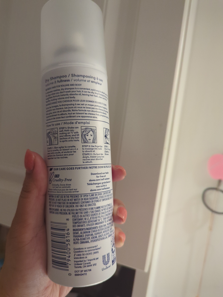 dove volume dry shampoo image indicator(2)