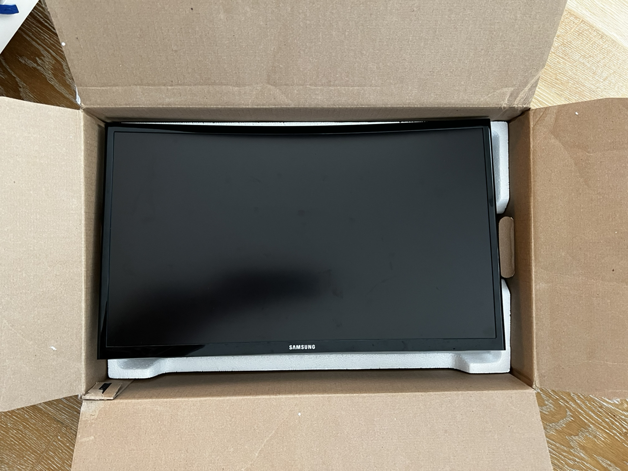 Samsung Curved Monitor 24" - photo 2