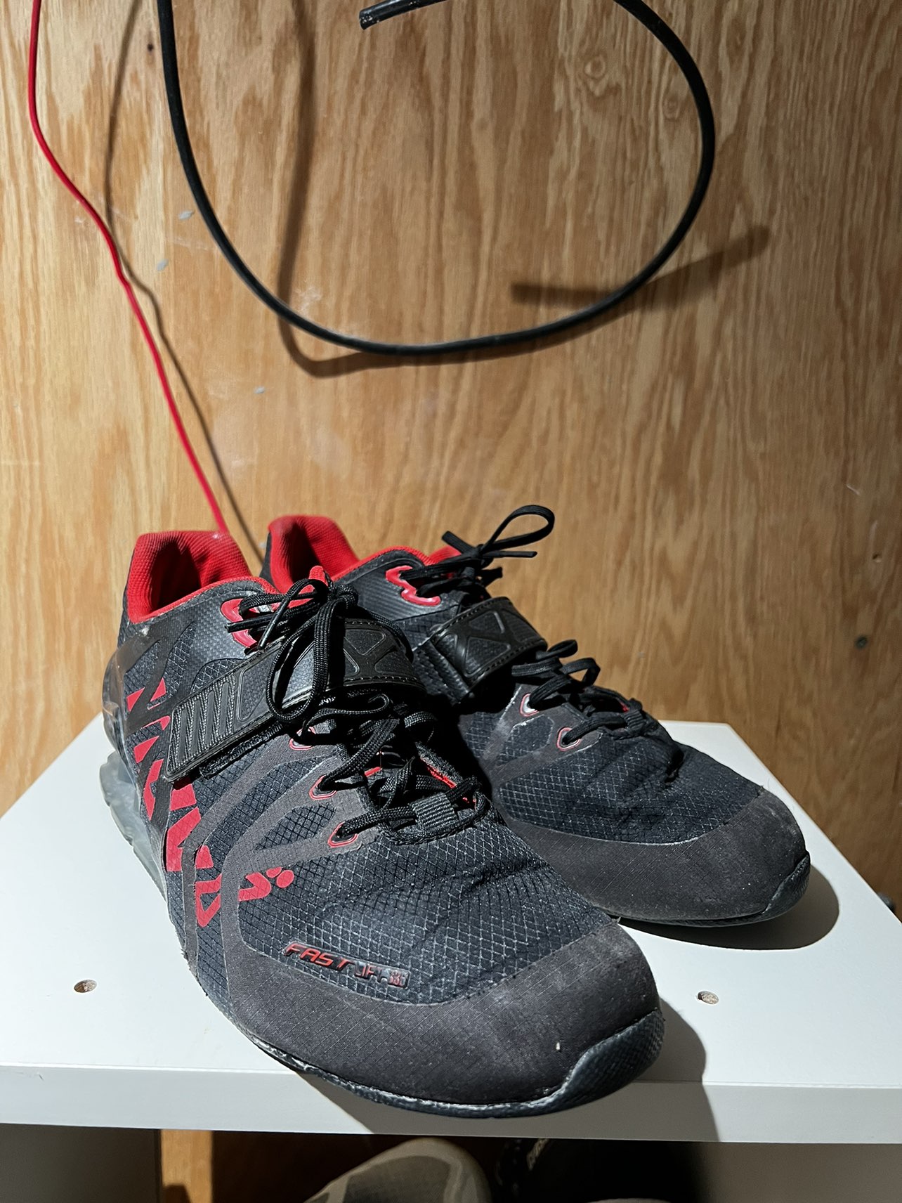 Innov8 lifting shoes size 9.5 - CrossFit oly lifters