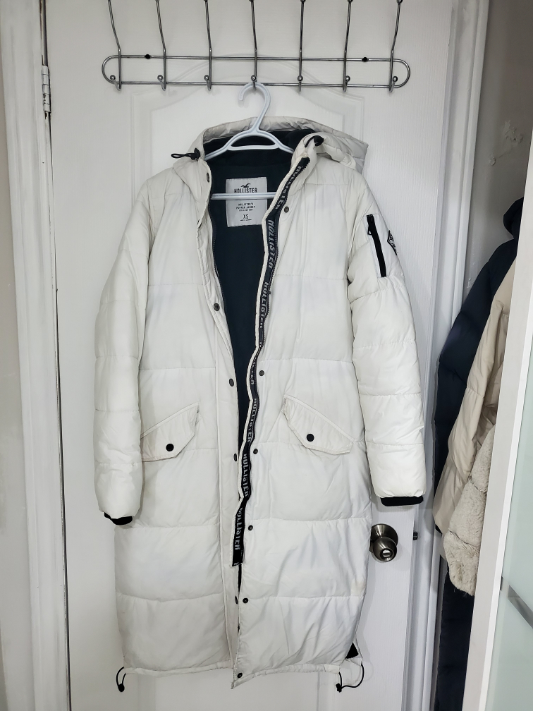 Hollister Puffer Jacket