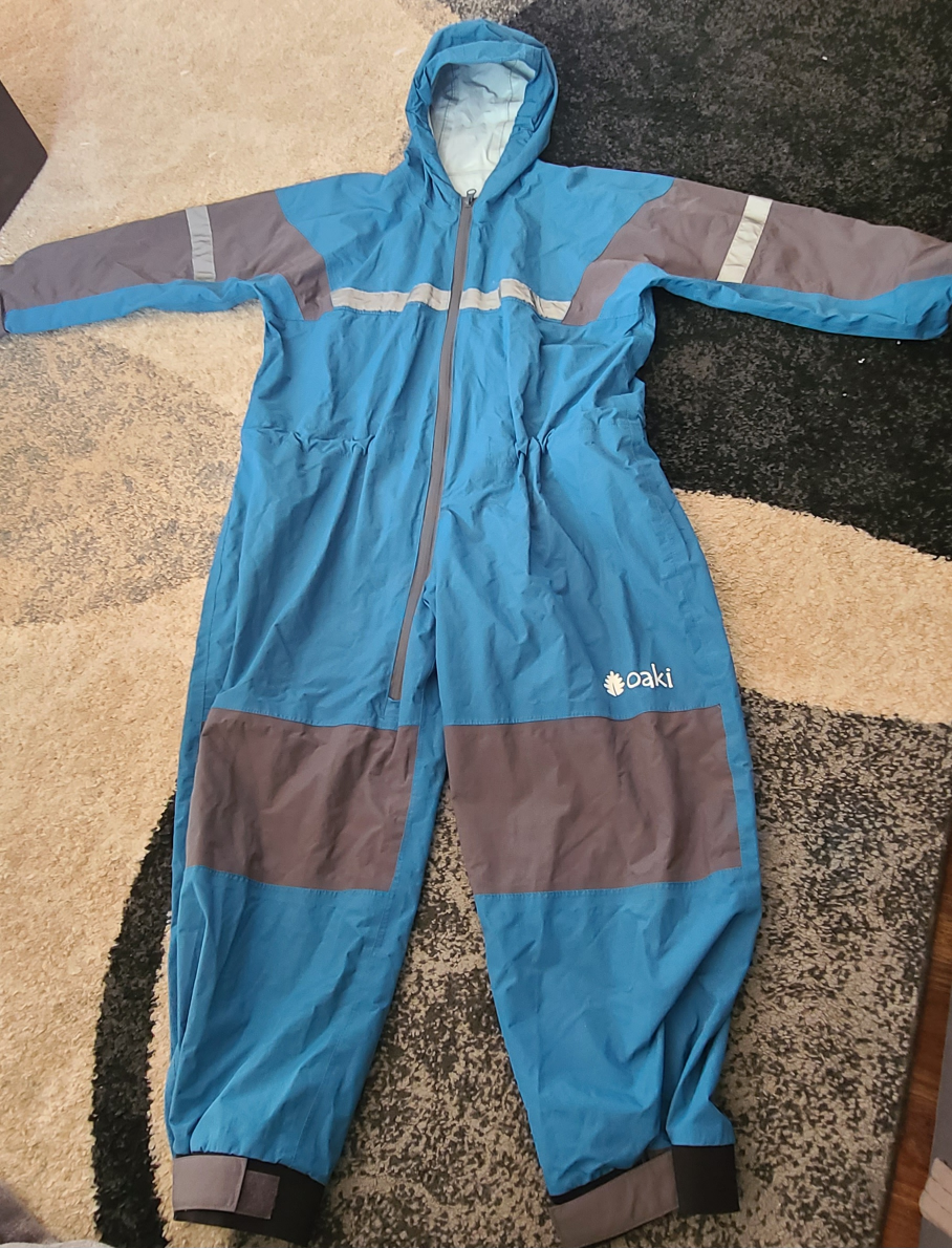 great condition Rian suit 8/9 thumbnail