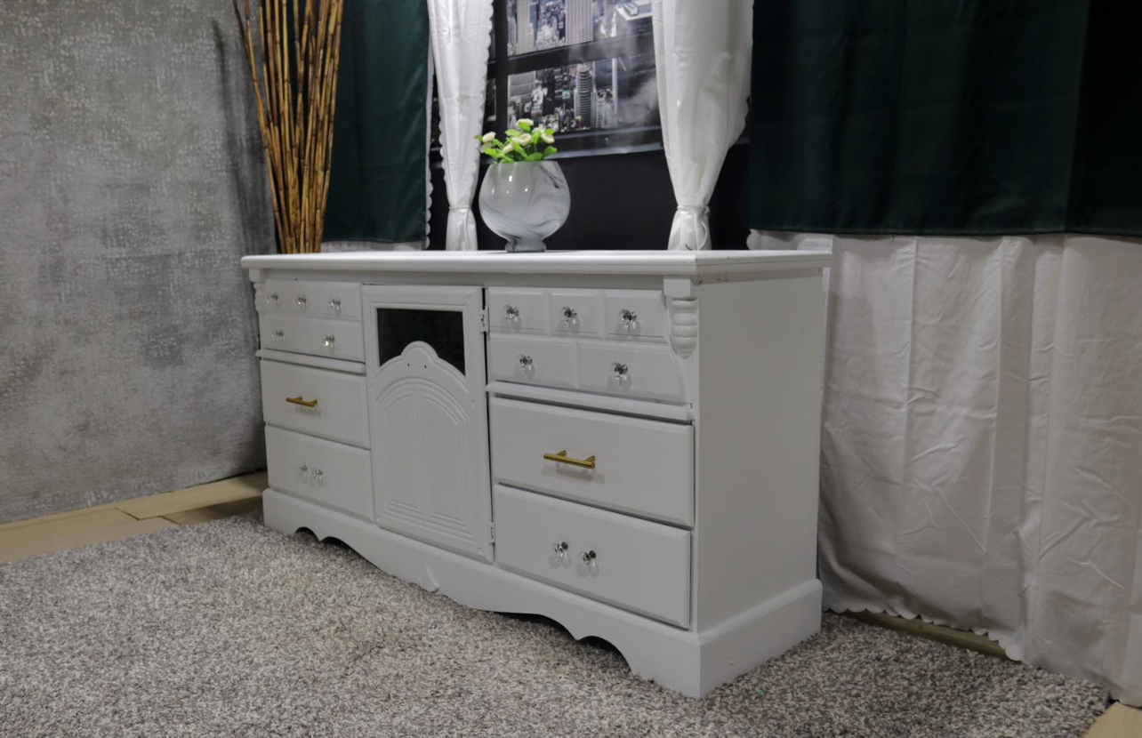 Dresser White In Great Shape With Delivery AVAILABLE - photo 3