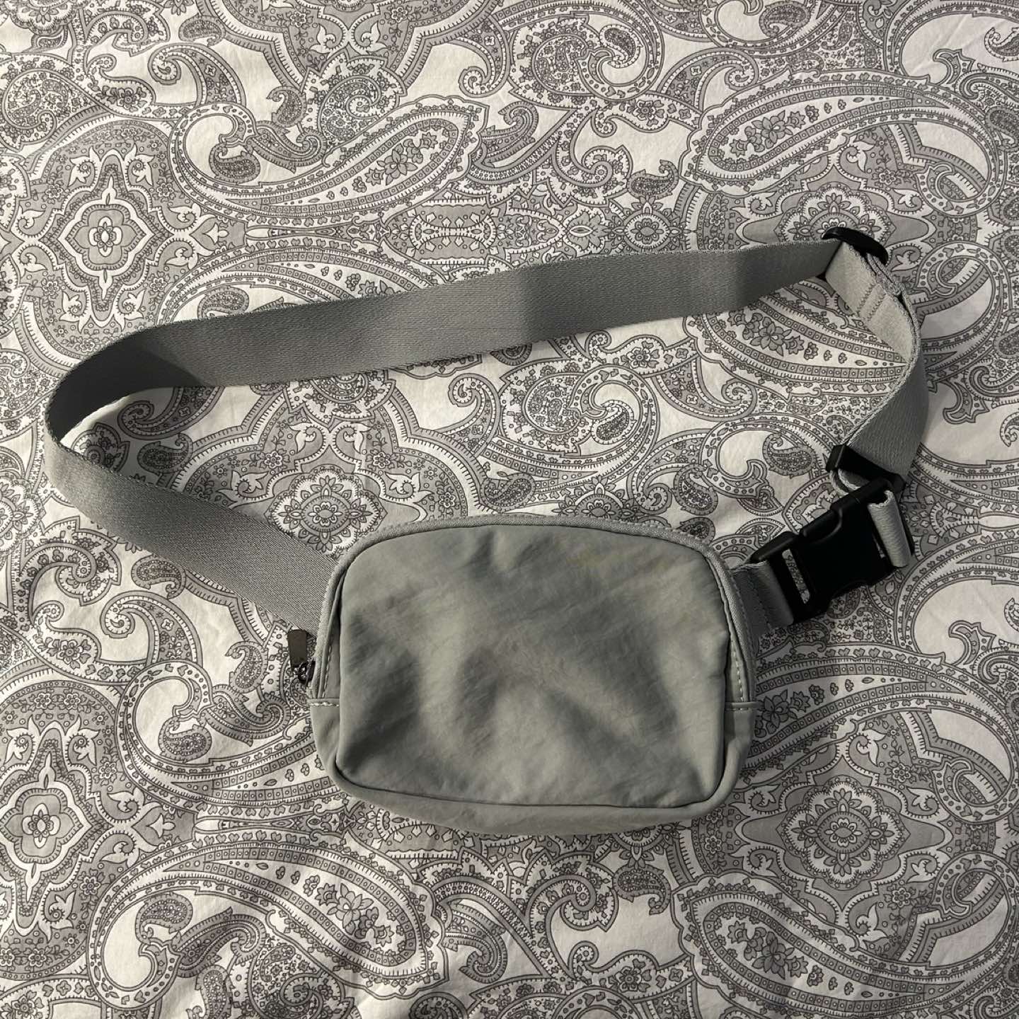 Grey Mini Fannypack/Crossbody Sling 🦃