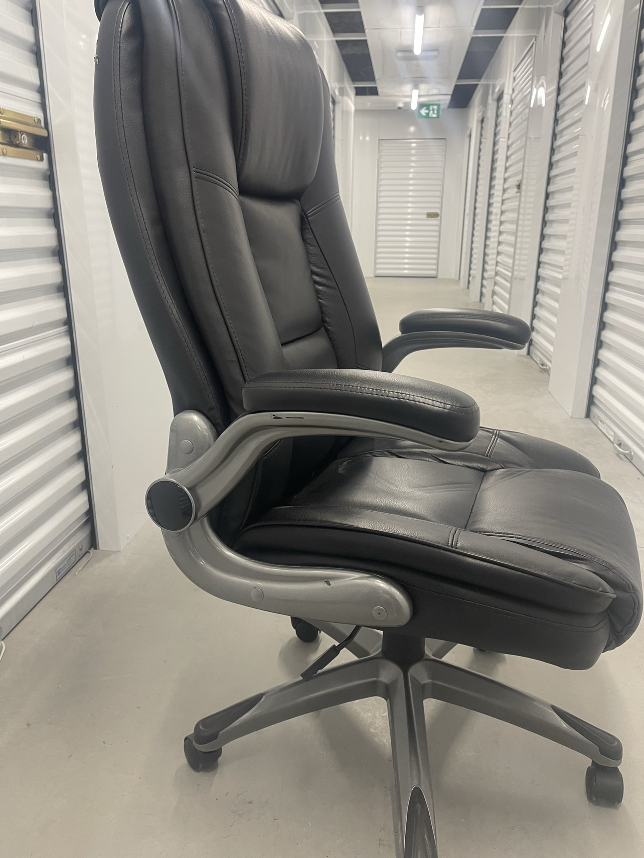 Executive Office Chair