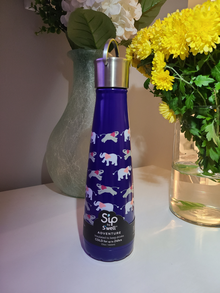 Swell water bottle