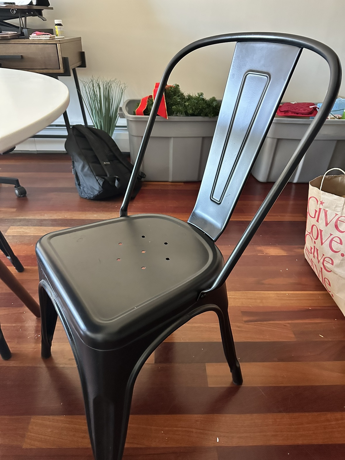 Industrial table and chairs - photo 4