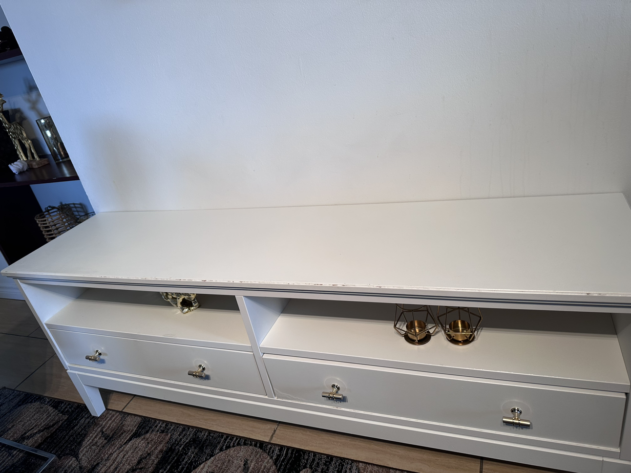 Tv table for 70 inch tvs image indicator(5)