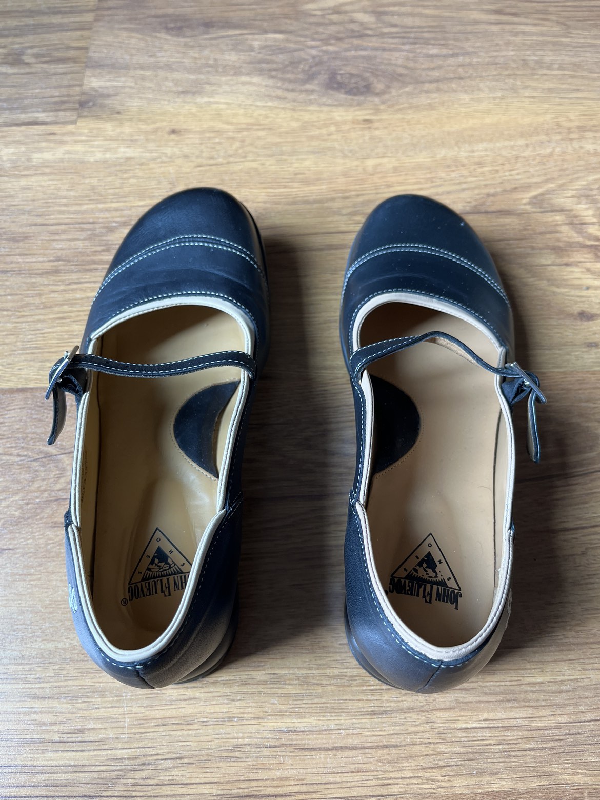 John Fluevog Sandra shoes - photo 2