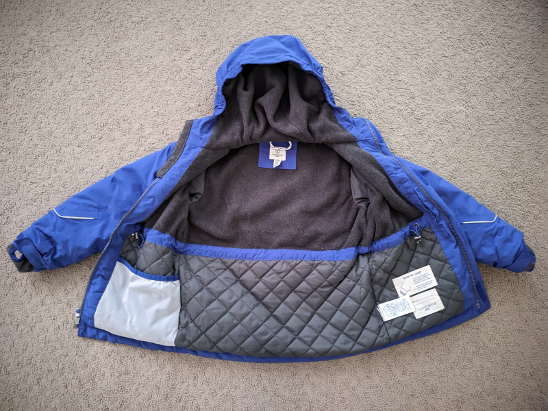 Gently used boys Lands End size 5/6 years old winter jacket image indicator(4)