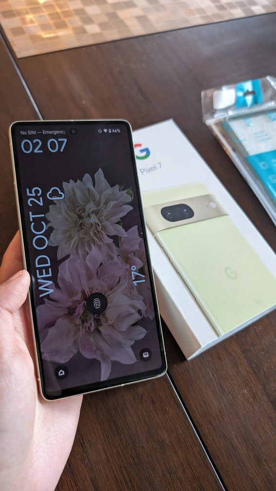 Like New Google Pixel 7 128G Unlocked Lemongrass - photo 2