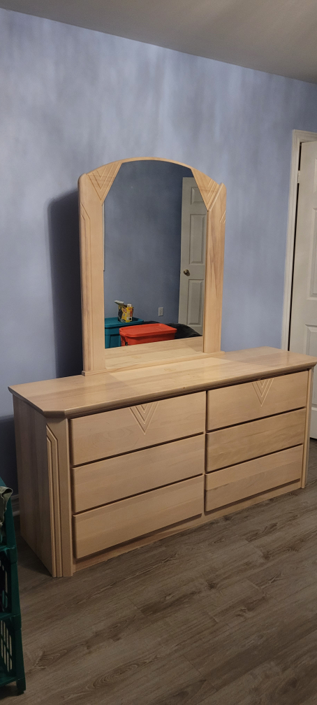 Queen Bed Set with Dresser, Mirror & Drawers - photo 3