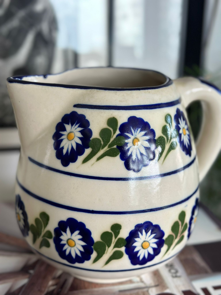 Mexican Ceramic Jar image indicator(2)