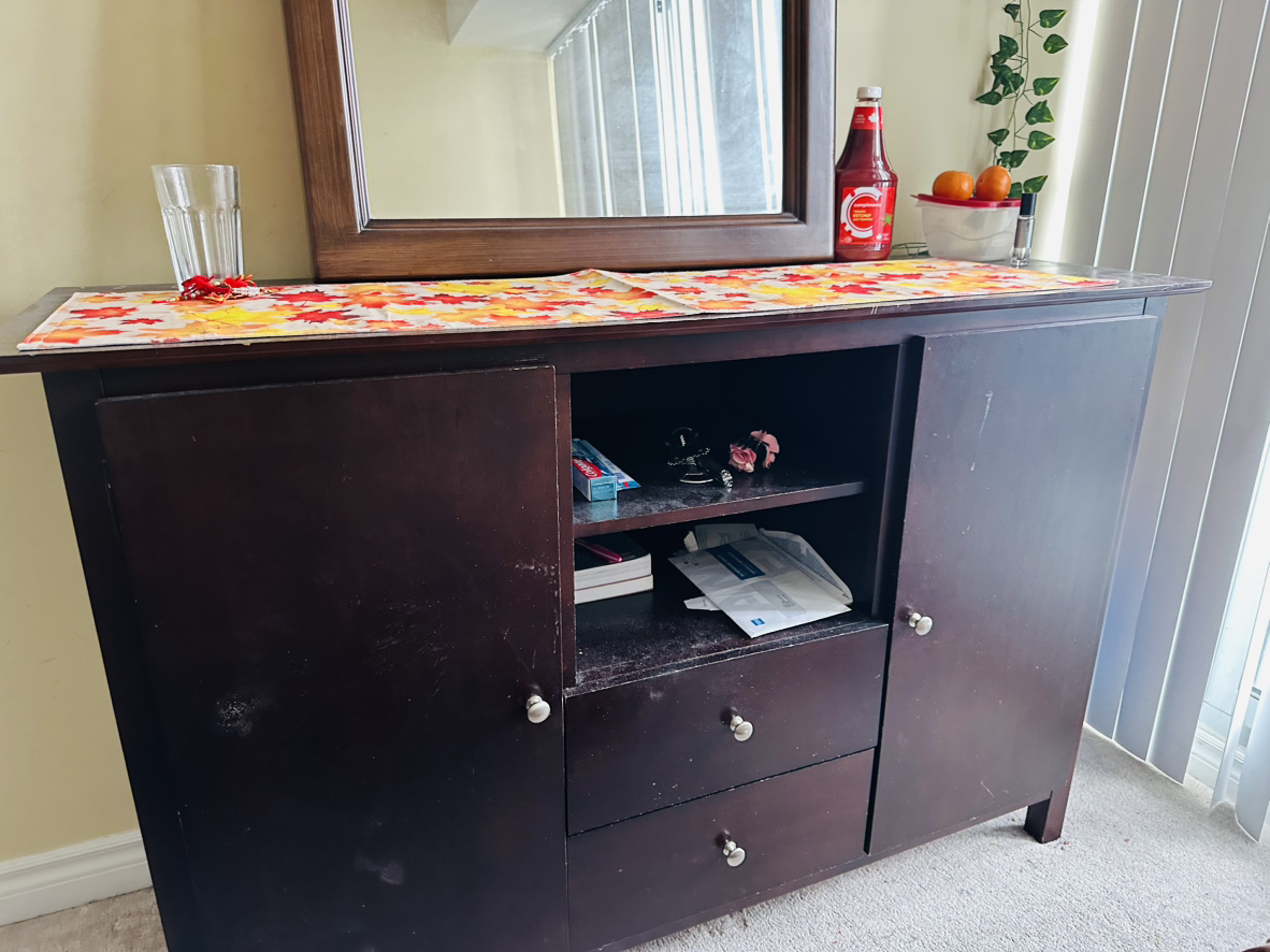 Stylish Room Cabinet/Vanity with Oversized Mirror