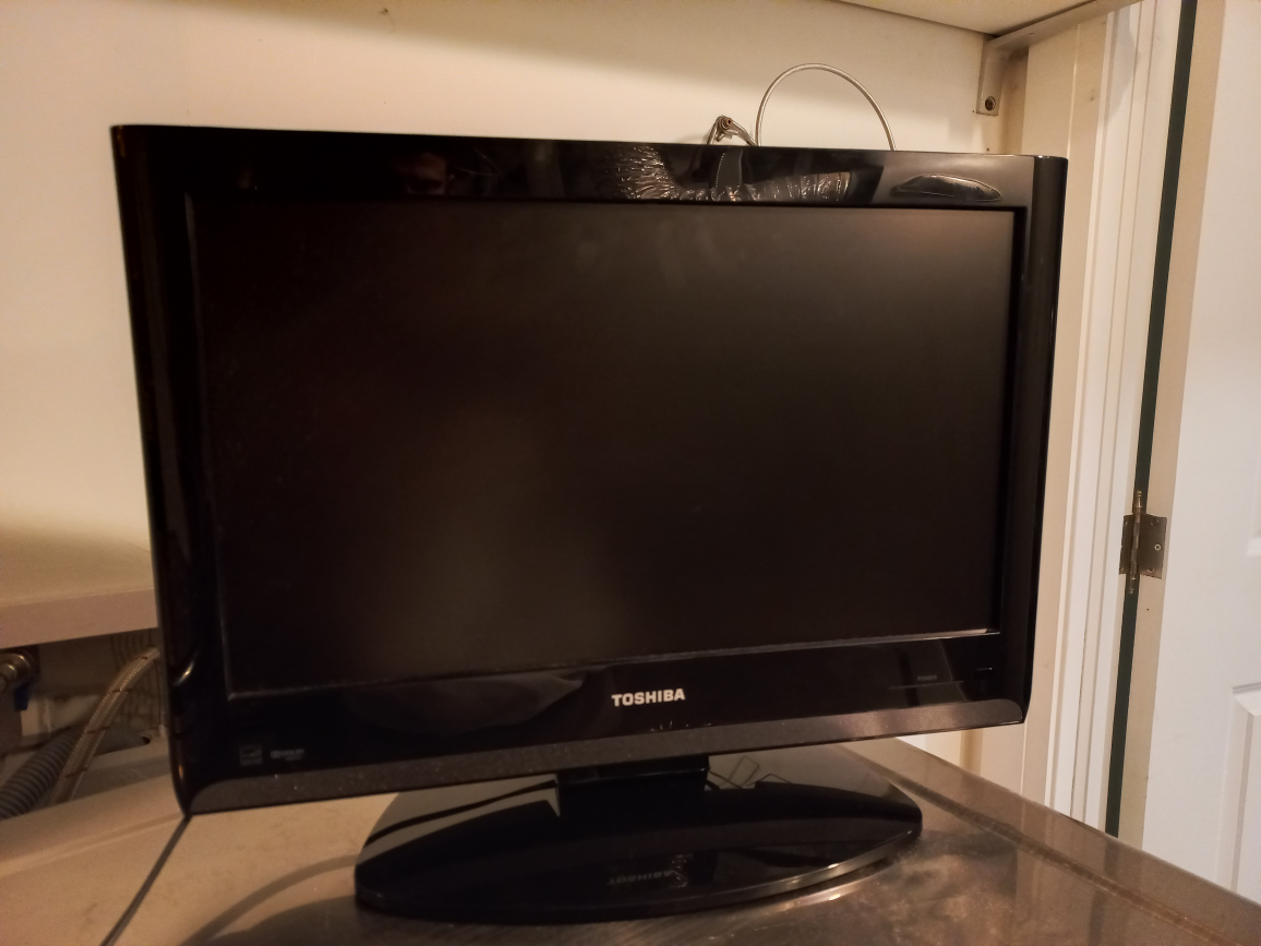 Toshiba Television Receiver - photo 2