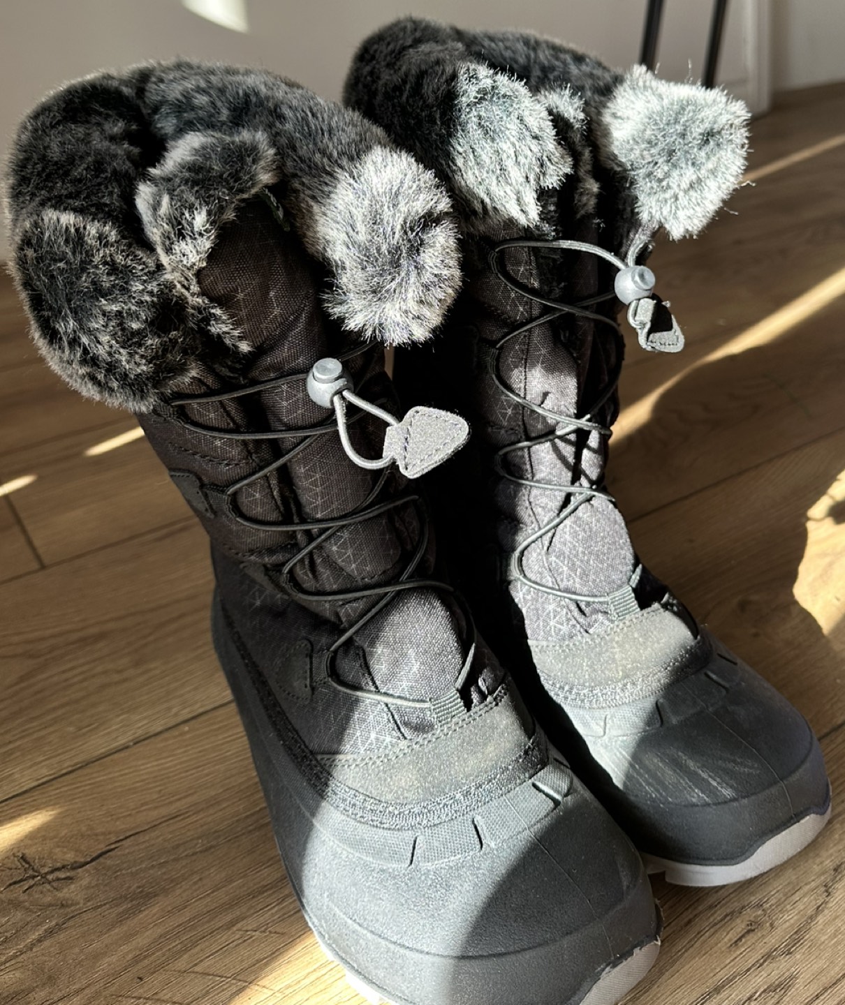 Kamik winter boots Never worn