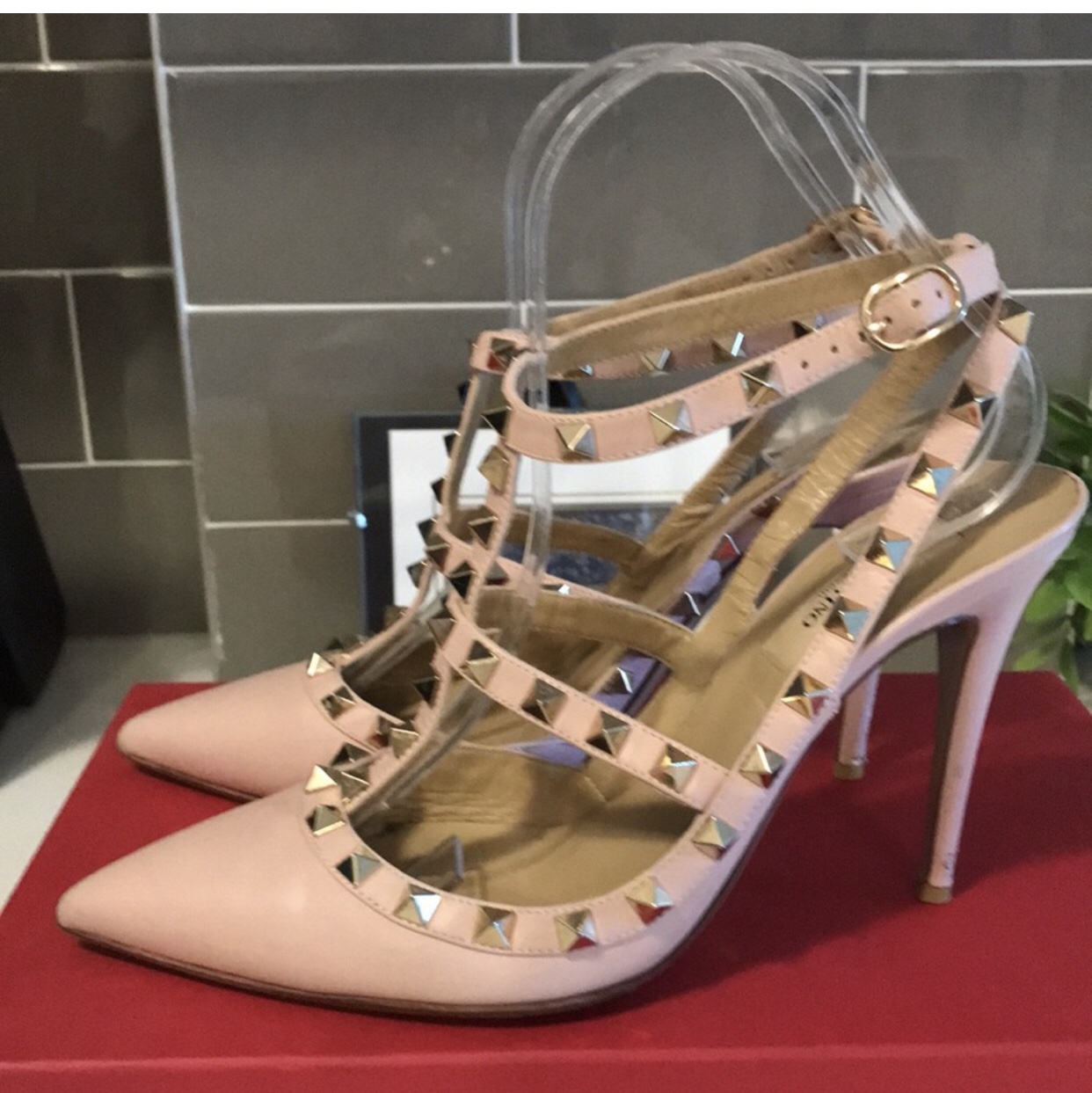Authentic matte pink Valentinos - size 38.5 - as is heels/scuffs - photo 2
