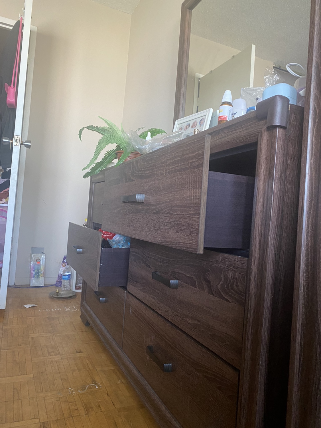 Dresser with big mirror - photo 2