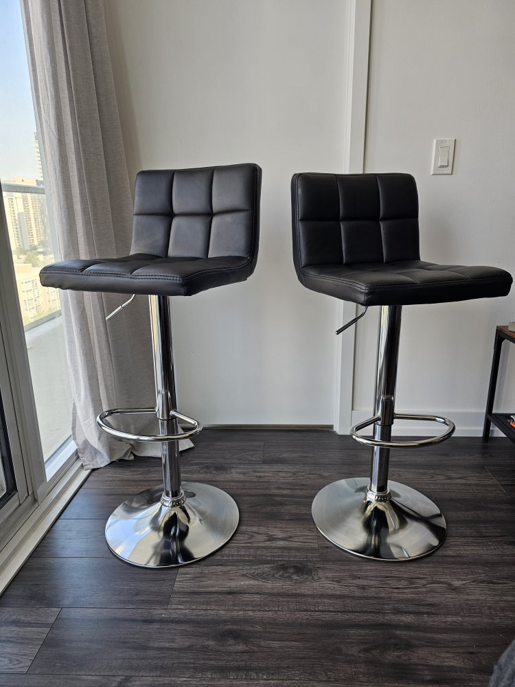 Renea Adjustable Height 33'' Swivel Bar Stool - photo 3