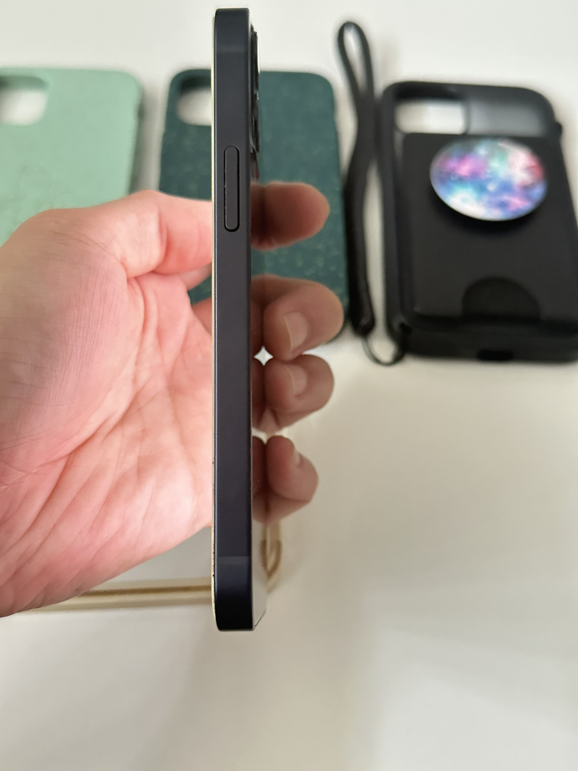 iPhone 12 Mini 256GB Black image indicator(4)