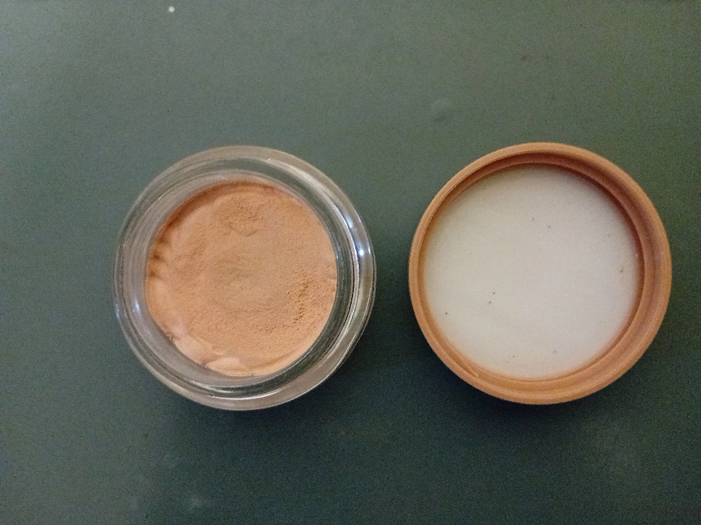 Makeup foundation Barely used - photo 2