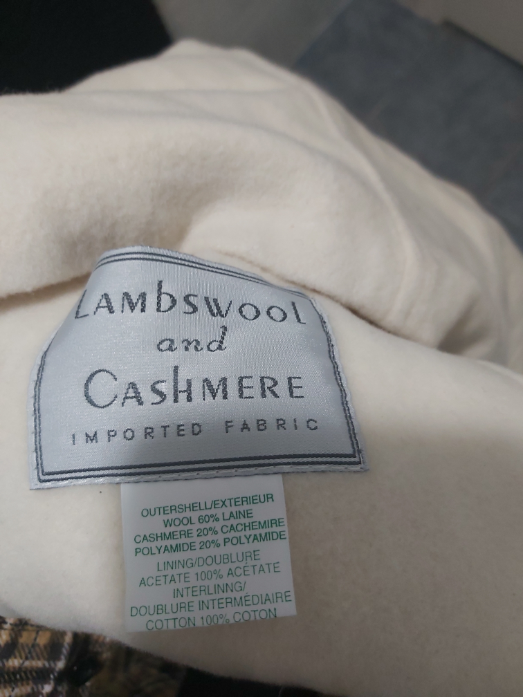 RK cashmere and wool beige trenchcoat, size large (L) image indicator(7)