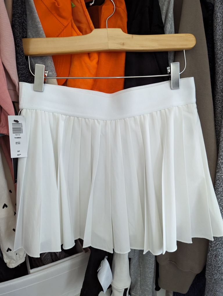 Aritzia Micro Pleated Tennis Skirt (with tags)