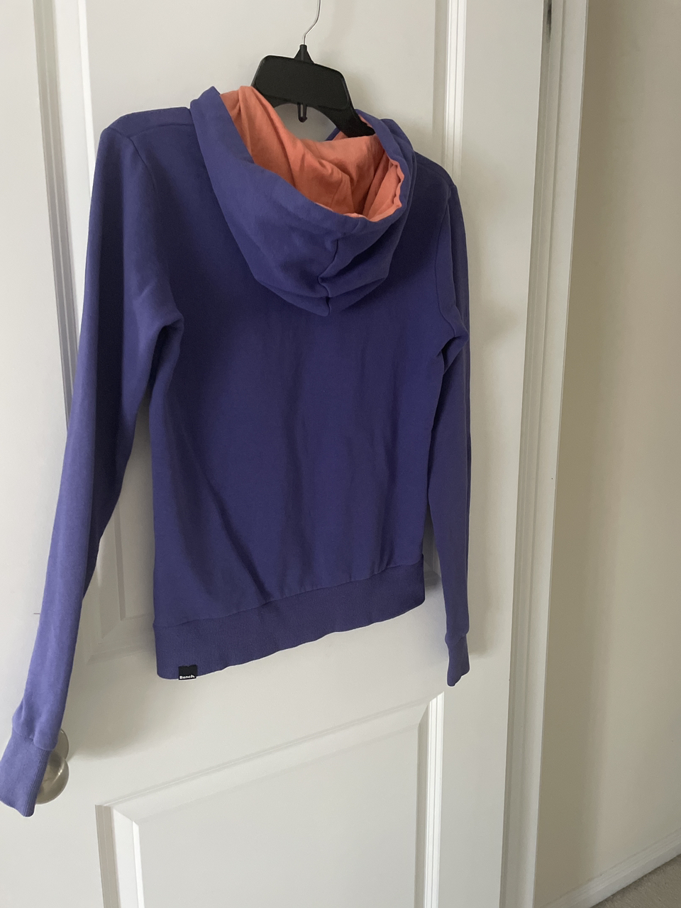 Bench sweater size S like new image indicator(3)