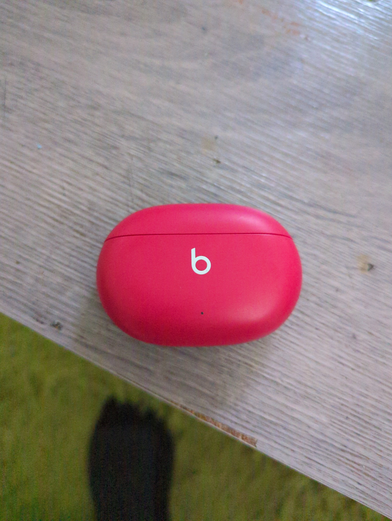beats wireless ear buds thumbnail