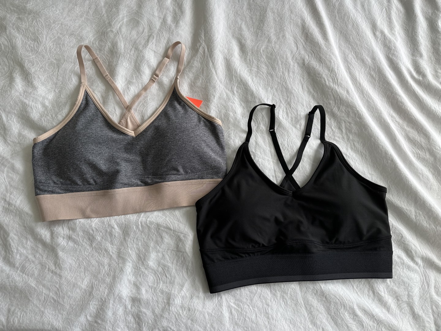 2 brand new h&m sports bras with tags