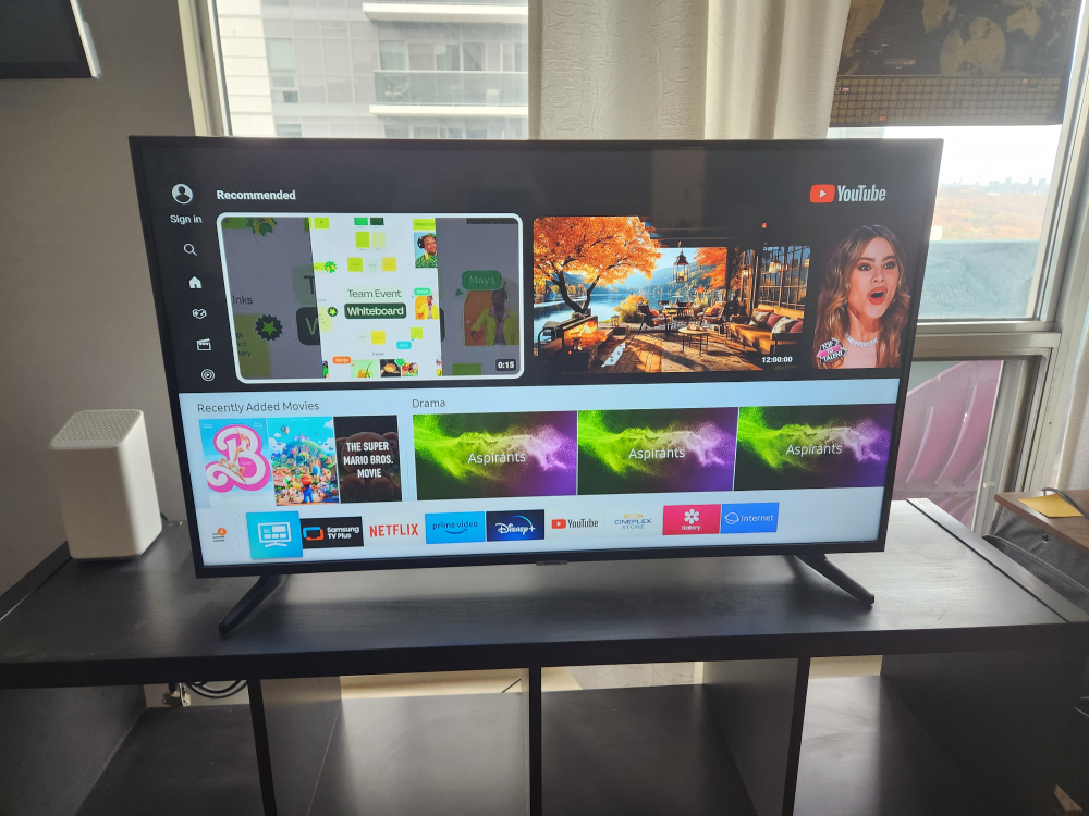 samsung smart TV 43' - photo 2