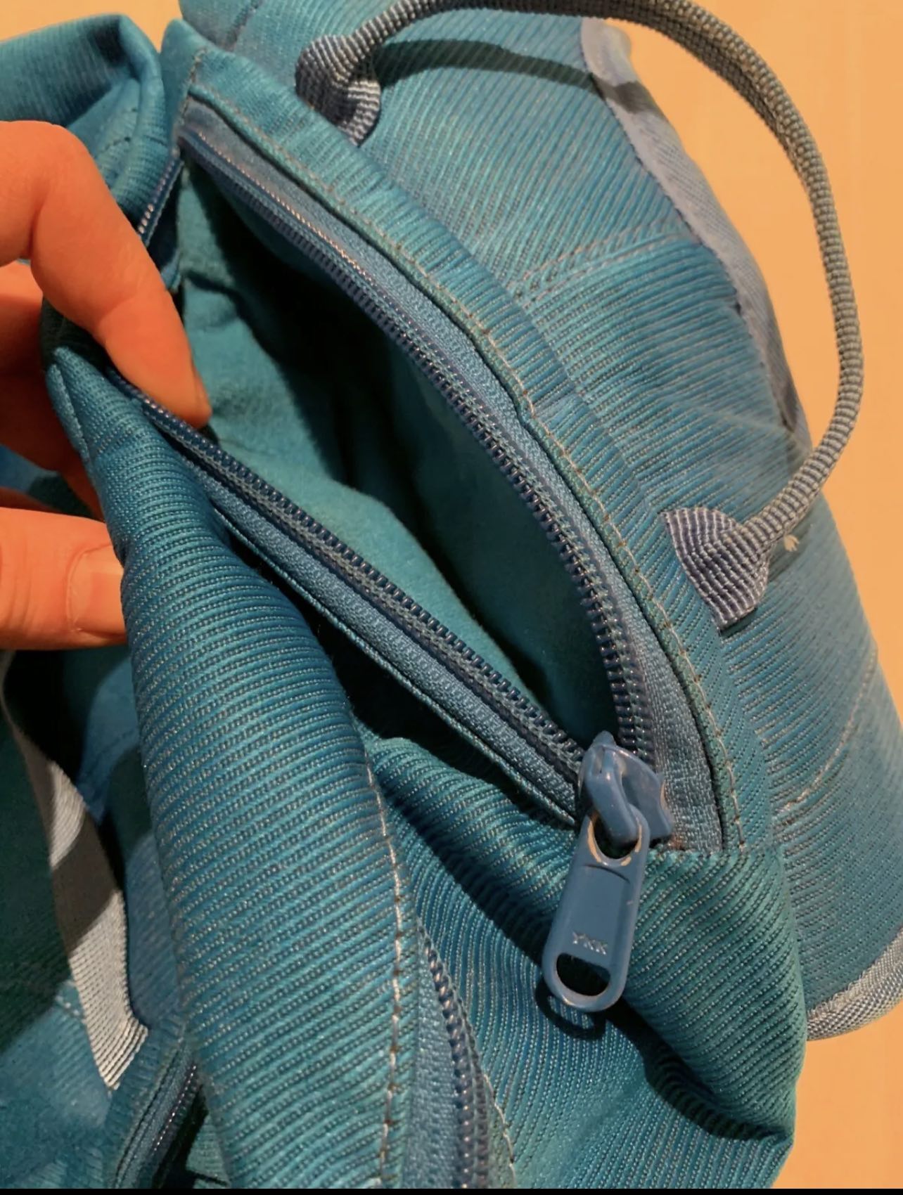 Dakine Men's Boys BLUE Back Pack Durable Weather School - photo 2