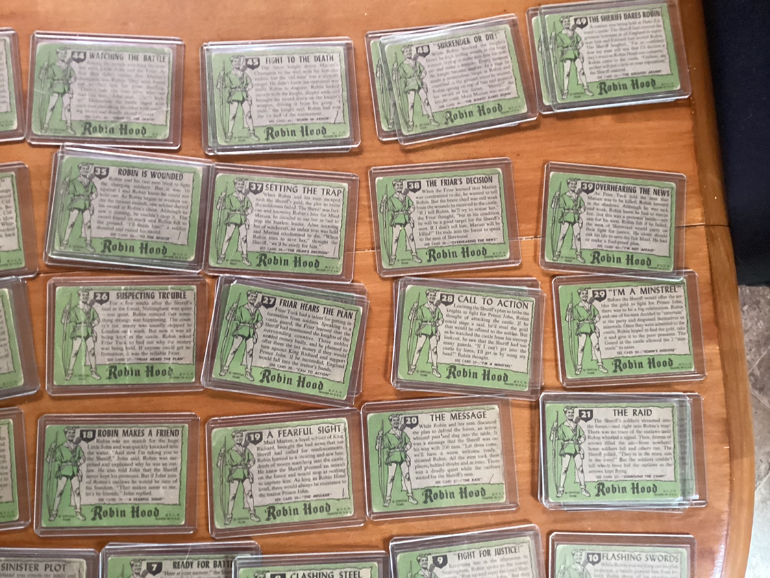 Lots o’ 1957 TOPPS ROBIN HOOD trading cards ! image indicator(10)