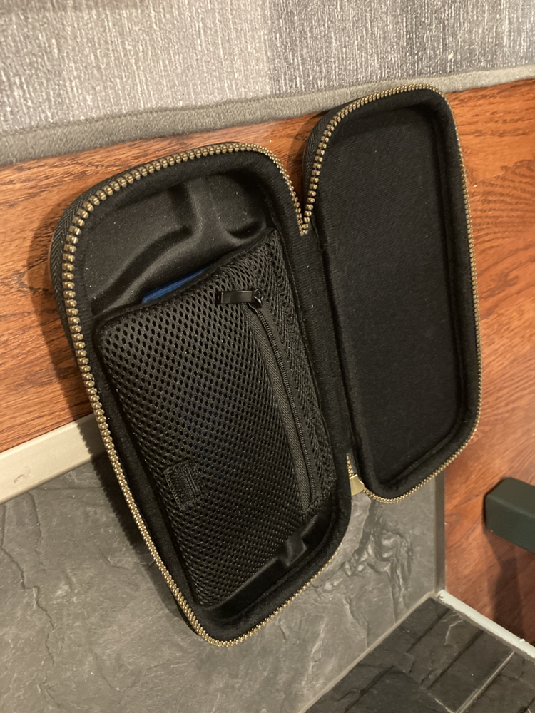 Nintendo switch console and accessories - photo 5