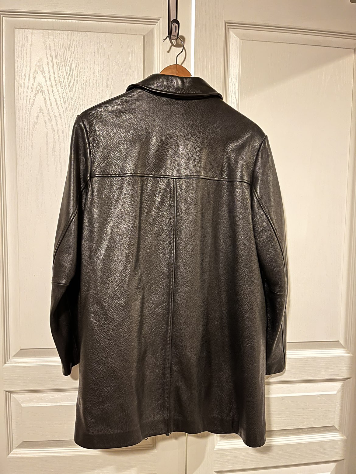 Ladies Danier Leather 3/4 Leather Jacket image indicator(2)