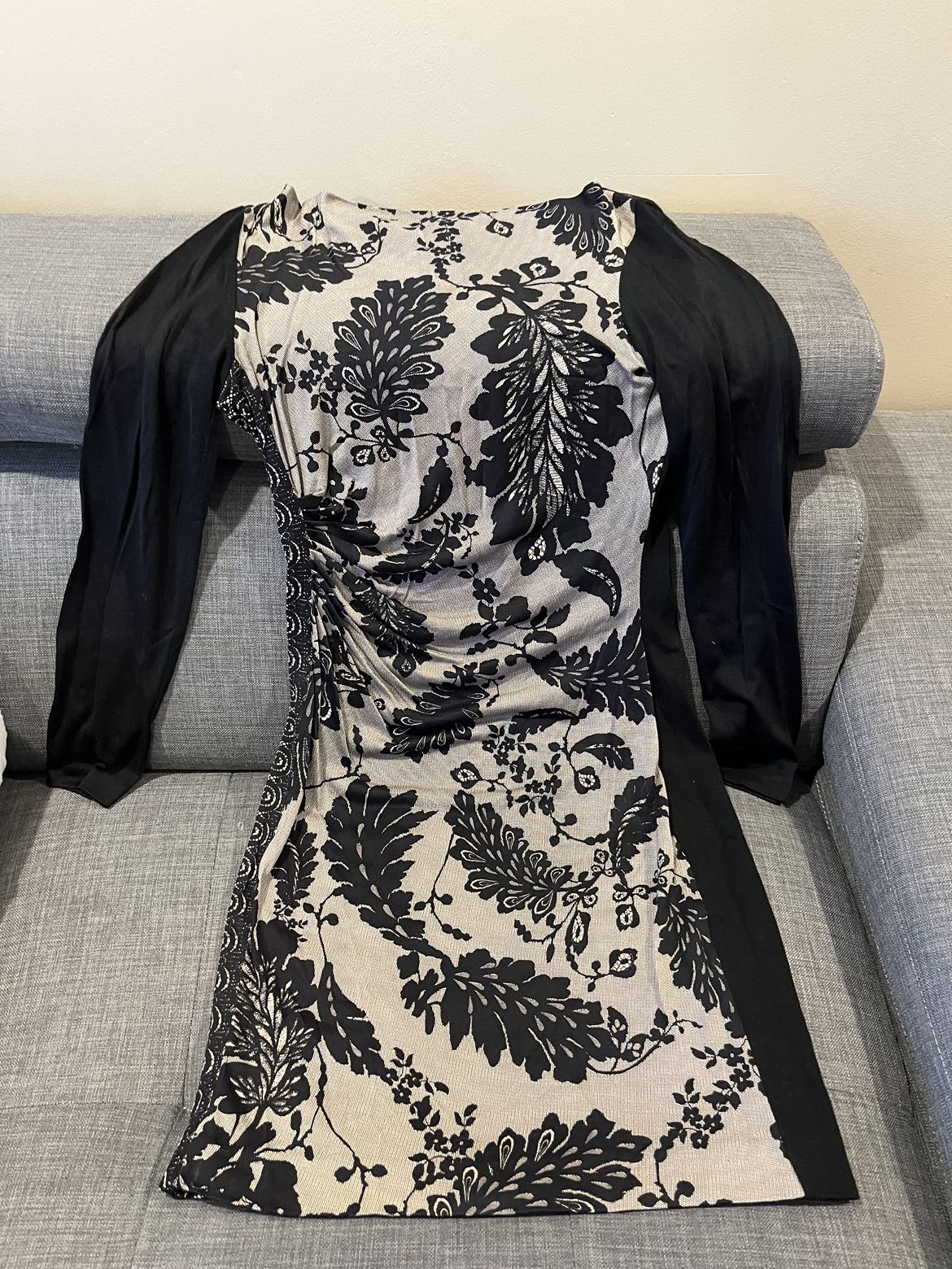 Beautiful Silk Dress thumbnail