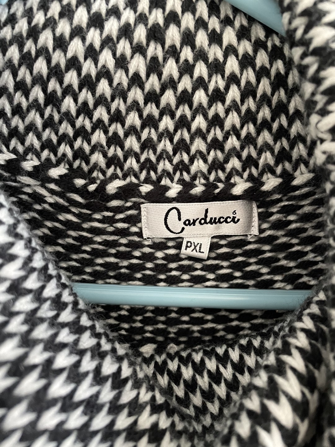 Women’s long sweater vest - photo 3