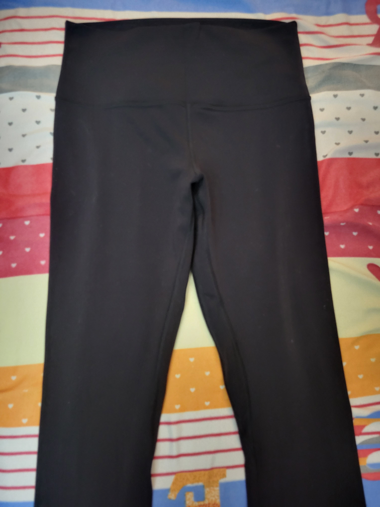 Lululemon yoga pants - photo 2