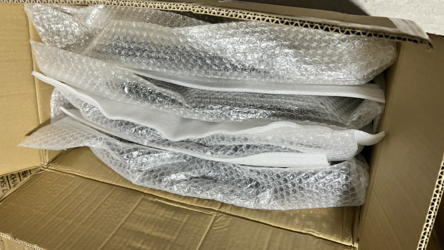 Model Y hubcap set of 4 image indicator(2)