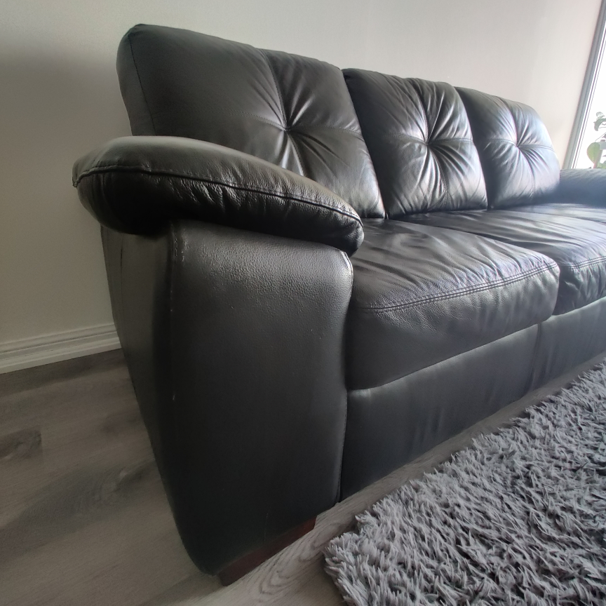 3 seater leather couch - photo 3