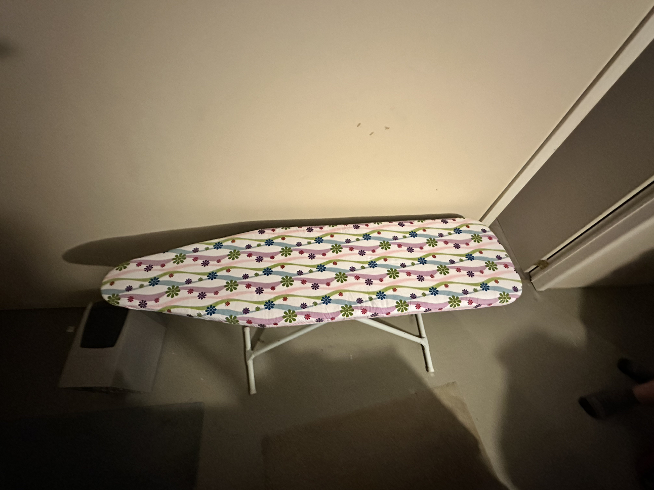 Ironing board with like new pad and cover - photo 2