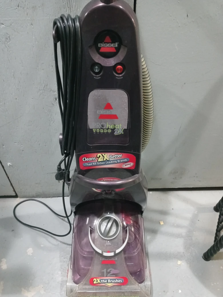 carpet cleaner