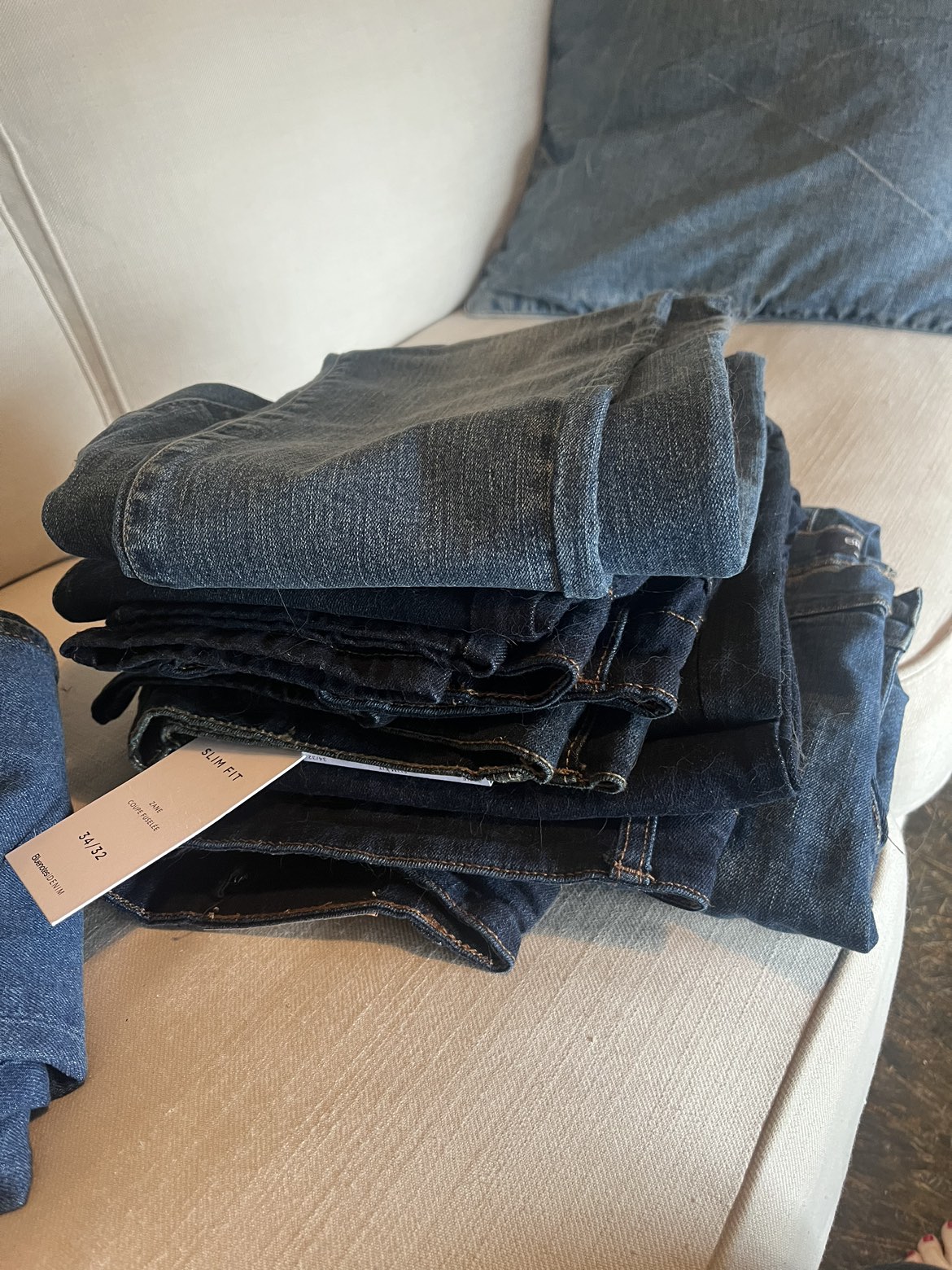 Brand New 5 Pairs Set of Men’s Denim Jeans thumbnail