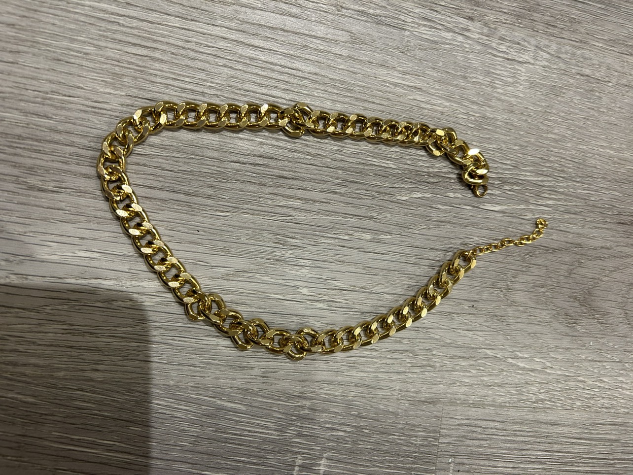 Brand new gold chains image indicator(2)