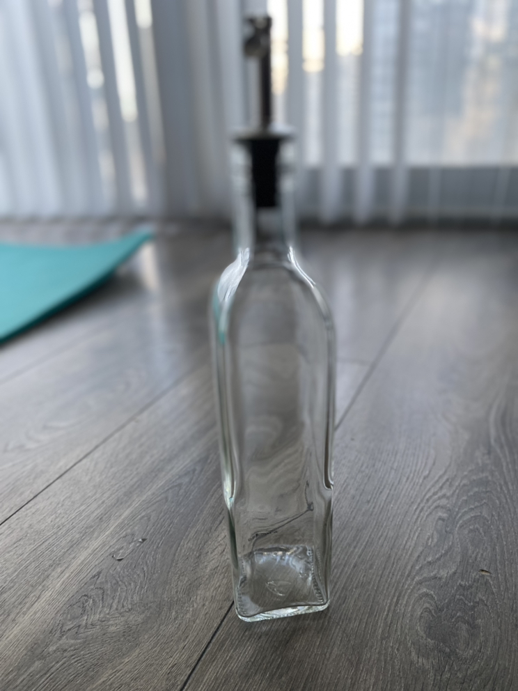 Olive oil/vinegar dispenser for kitchen thumbnail