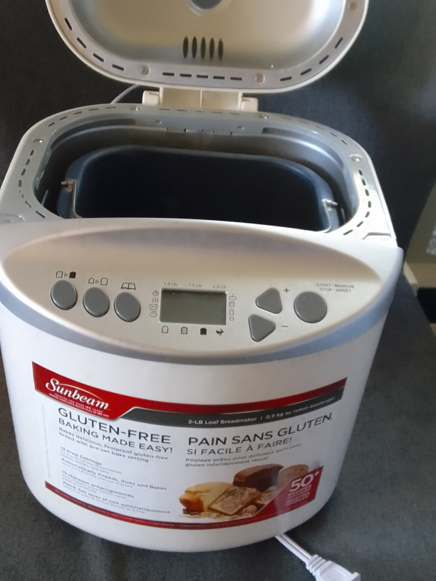 sunbeam  Bread Maker w Gluten Free Setting thumbnail